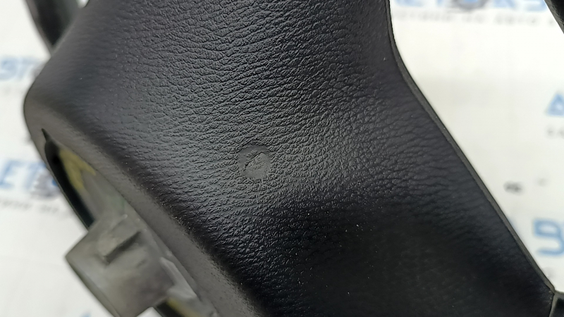 Руль голый BMW X5 F15 14-18 кожа черная с подогревом, Sport, царапины, надрывы