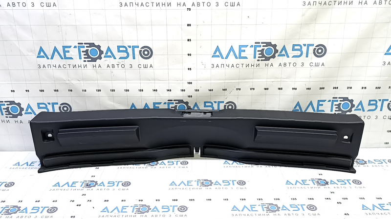 Накладка проема багажника Nissan Rogue Sport 17-23 черная, царапины, без заглушки