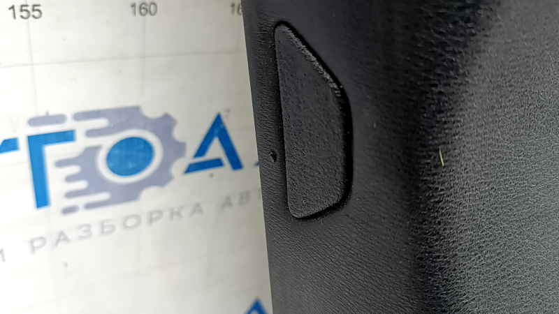 Обшивка дверей картка передня ліва BMW X5 F15 14-18 шкіра чорна Dakota, Harman Kardon, вставка та підлокітник чорна шкіра, молдинг під дерево, з підсвічуванням та ручкою, подряпини, надрив, вм'ятини