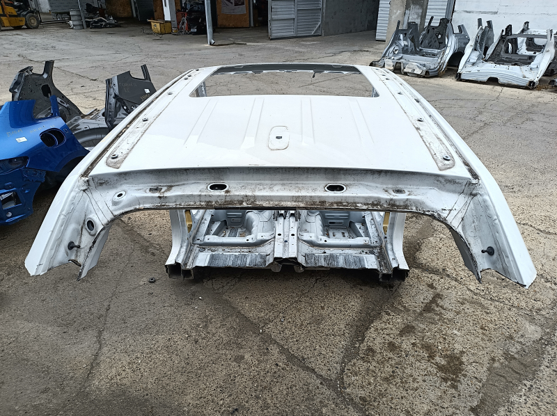 Крыша металл Jeep Grand Cherokee WK2 14-22 под панораму, на кузове