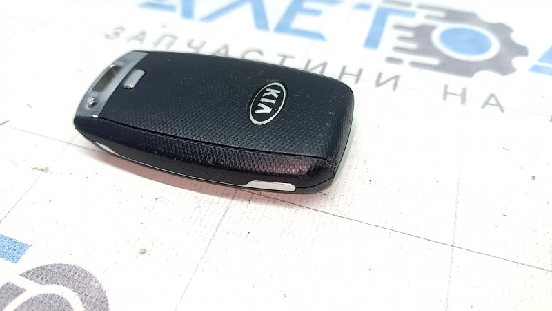 Ключ Kia Niro 17-22 HEV, PHEV Smart key, 4 кнопки, потерт, царапины
