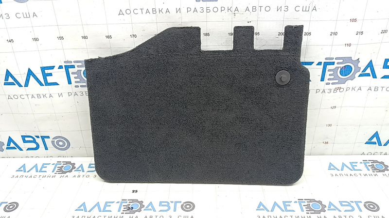 Накладка покрытия пола переднего правого накладка АКБ Audi Q8 19-26 черная