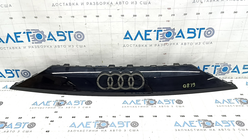 Накладка двери багажника Audi Q8 19-26