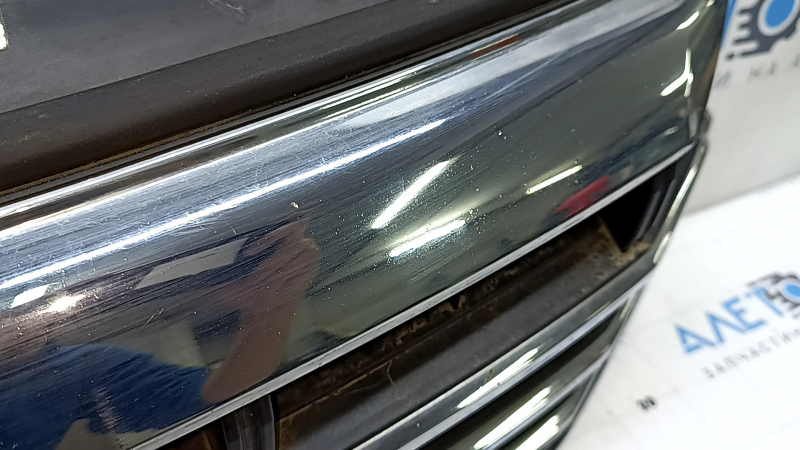 Решетка радиатора grill VW Jetta 19-21 без эмблемы под радар, песок