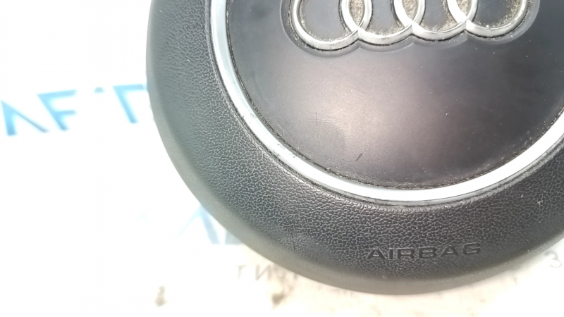 Подушка безопасности airbag в руль водительская Audi A6 C7 12-18 черная, царапины