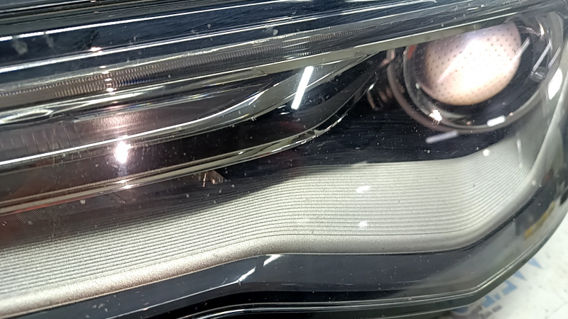 Фара передняя левая в сборе Audi A6 C7 16-18 рест ксенон, царапины