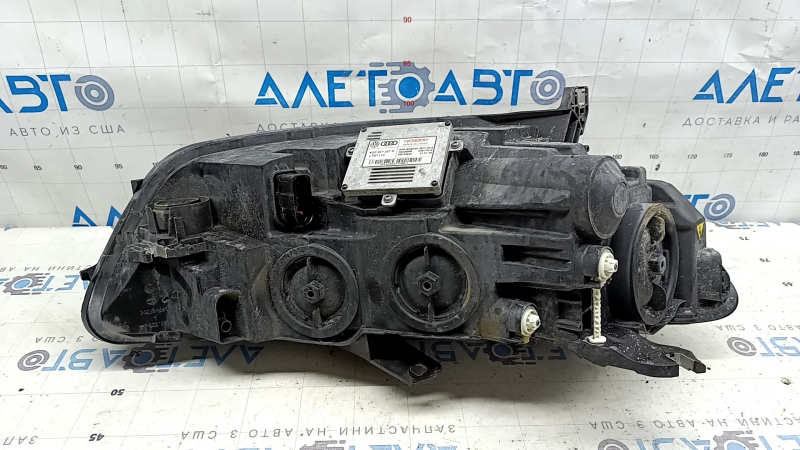 Фара передняя левая в сборе Audi A6 C7 16-18 рест ксенон, царапины