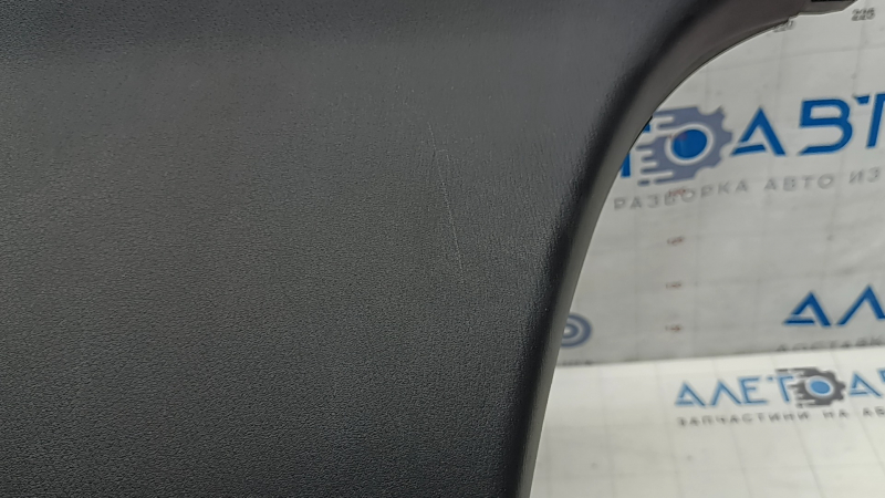 Накладка центральной стойки нижняя правая Mazda CX-5 17-25 черная, царапины