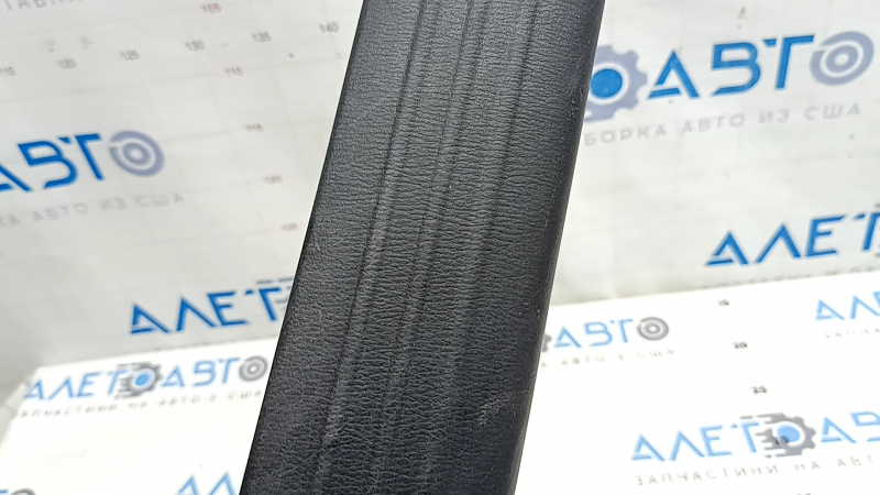 Накладка порога передняя левая Mazda CX-5 17-25 черная, царапины