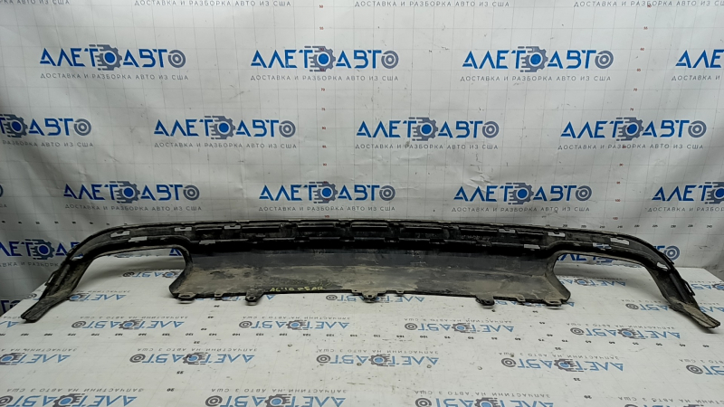 Губа заднего бампера Audi A6 C7 16-18 рест, царапины, вмятины