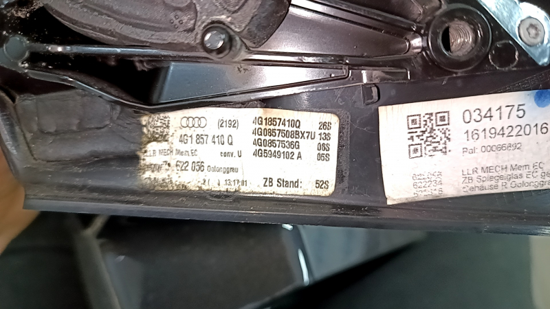 Зеркало боковое правое в сборе Audi A6 C7 12-18 12 пинов, под автосклад, поворотник, автозатемнение, графит, сколы, царапины, песок