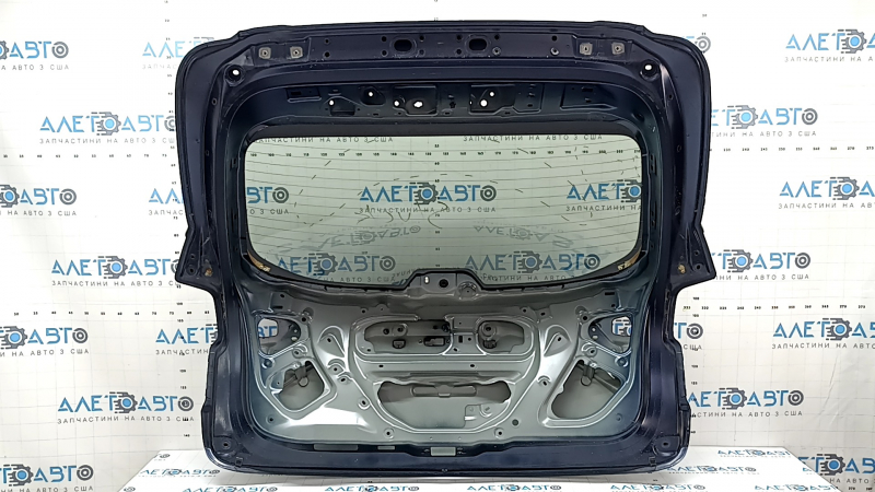 Дверь багажника голая со стеклом Mazda CX-5 17-25 электро, тонировка, синий 42M, потерто стекло, царапины на стекле