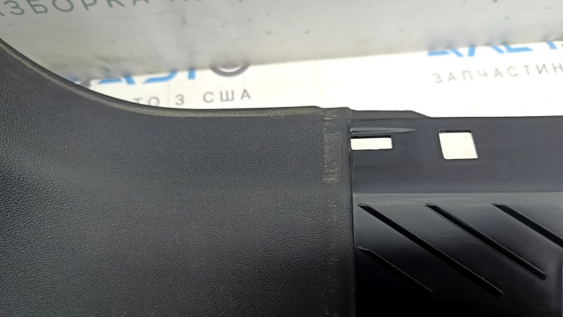 Накладка передней стойки нижняя правая Volkswagen ID.4 21-23 черная, потерта