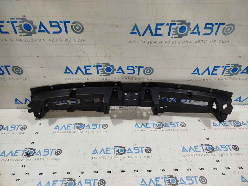 Кронштейн решетки радиатора Jeep Compass 17-22 2.4