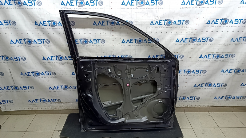 Дверь голая передняя левая Honda CRV 23-26 черный NH731P, царапины
