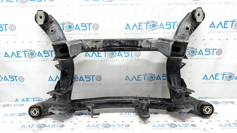 Подрамник задний Alfa Romeo Stelvio 18-22 RWD