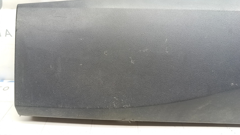 Накладка двери нижняя передняя левая Volkswagen ID.4 21-23 царапины