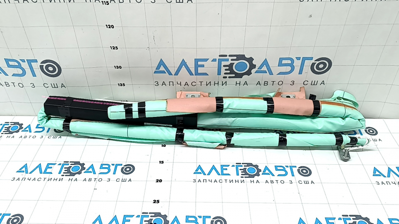 Боковая шторка airbag для Ford Escape MK4 - вид спереди без дефектов.