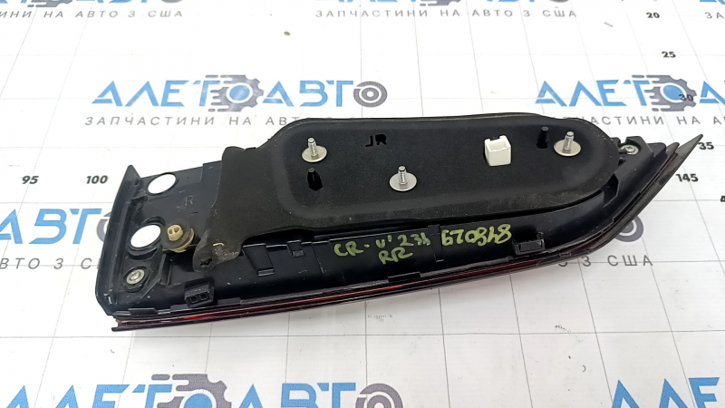 Фонарь внутренний дверь багажника правый Honda CRV 23-26 потерт
