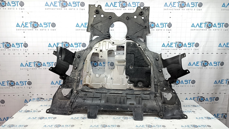 Защита двигателя Honda CRV 23-26 HEV в сборе 3 части, надорвана, примята, затерта