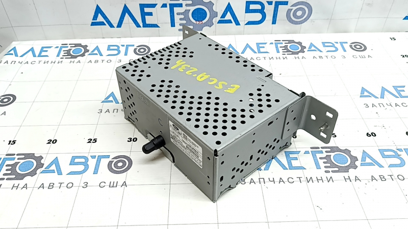 Головное устройство Ford Escape MK4 23-26 под Bang & olufsen