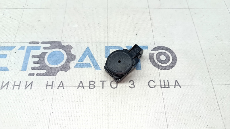 Микрофон в потолке Honda CRV 23-26 черный, с накладкой