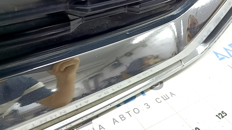 Решетка радиатора grill Nissan Rogue 21-23 без камеры, песок