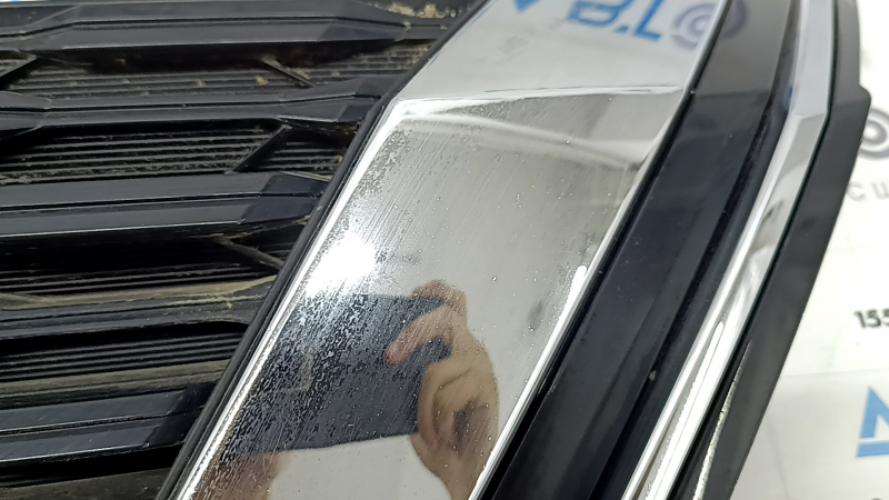 Решетка радиатора grill Nissan Rogue 21-23 без камеры, песок