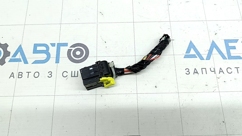 Фишка на модуль srs airbag компьютер подушек безопасности Nissan Rogue 21-23 черная