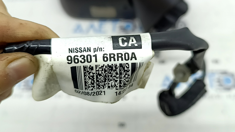 Оригинальный номер детали Nissan 96301 6RROA для бокового зеркала правого