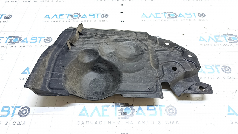 Защита арки боковая правая Nissan Rogue Sport 19-23