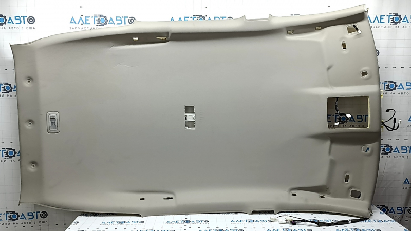 Обшивка потолка Nissan Rogue 2021-2026, вид сверху с креплением.