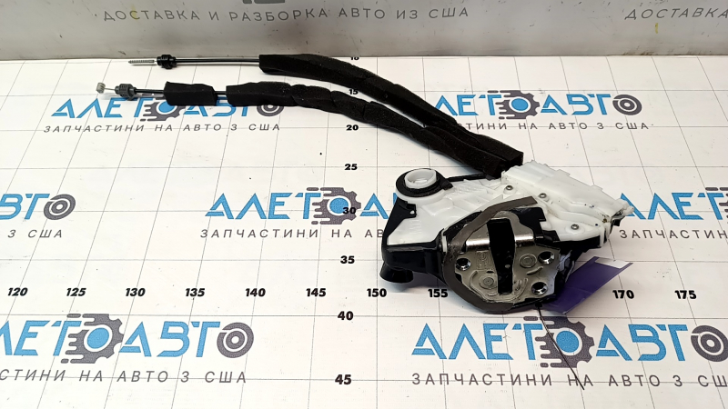 Замок двери передней левой Acura TLX 15-