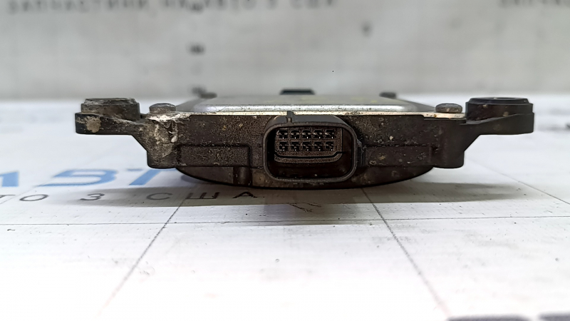 Датчик слепых зон BSM правый Toyota Prius 19-20
