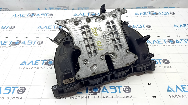 Коллектор впускной BMW X5 F15 16-18 plug-in