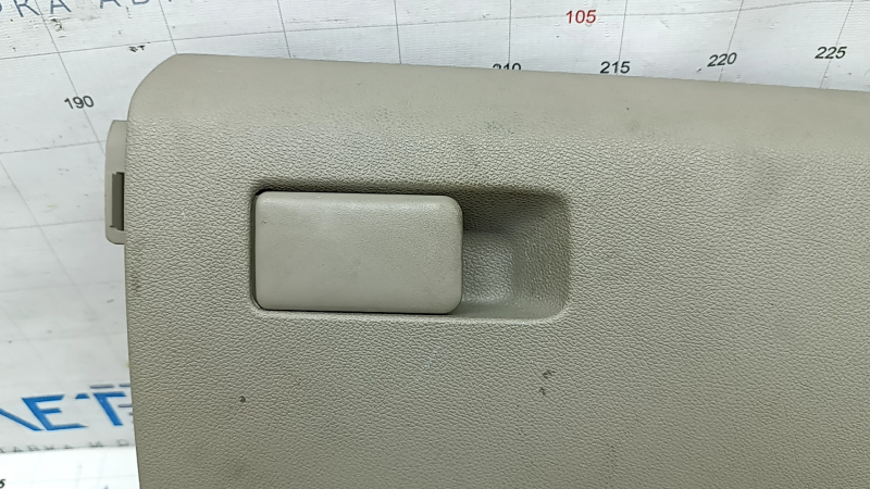 Перчаточный ящик, бардачок Kia Optima 16-18 бежевый, 2 части, царапины, под чистку