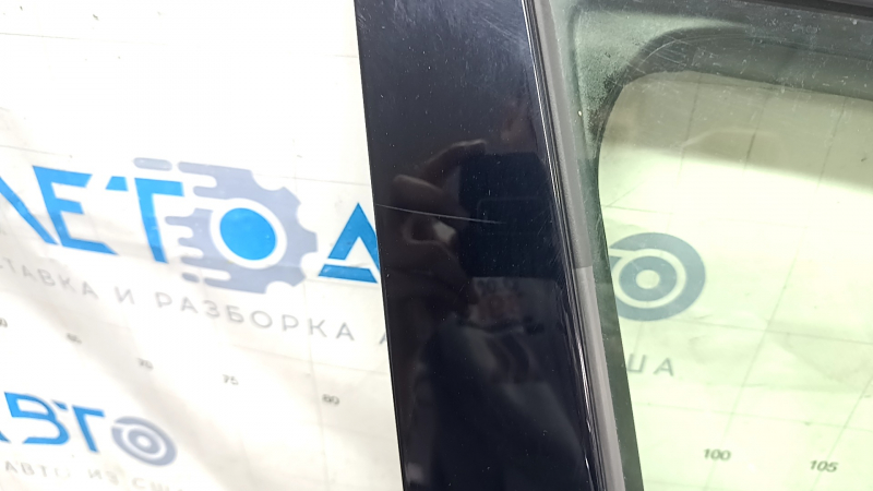 Дверь в сборе передняя правая Lexus NX200t NX300 NX300h 15-21 красный 3R1, царапины на накладке, сломано крепление на накладке