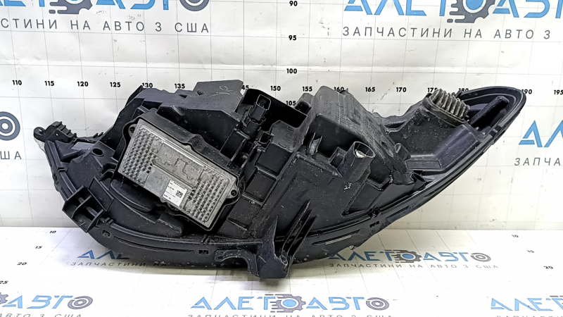 Фара передняя правая в сборе Ford Fusion mk5 17-20 LED, с DRL