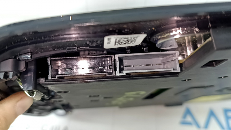 Плафон освещения передний BMW X5 G05 19-23 под панораму, черный, с накладкой