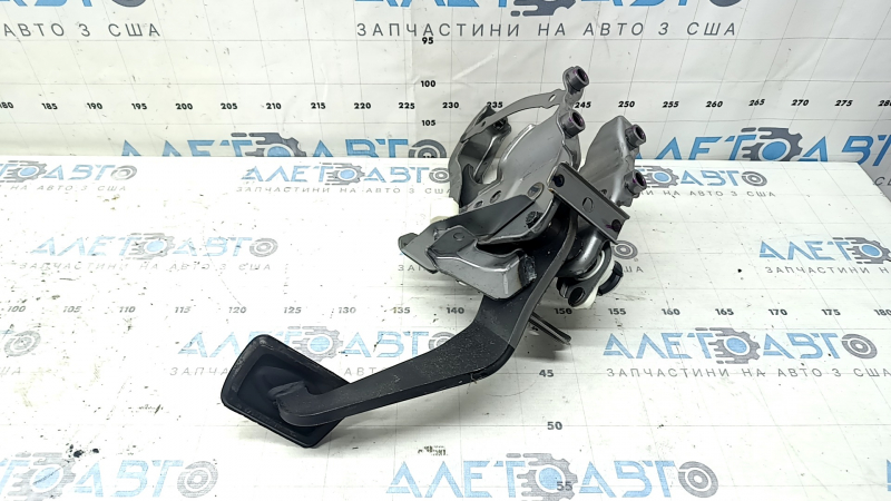 Педаль тормоза Lexus NX300h 15-21 с датчиками