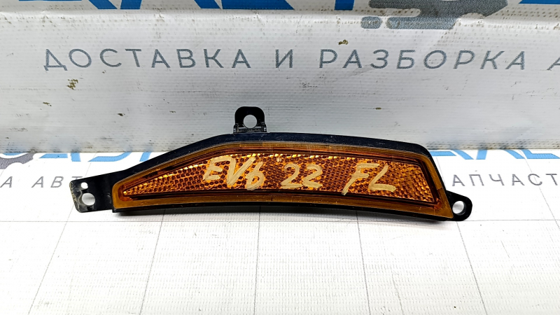Отражатель накладки арки крыла переднего левого Kia EV6 22-25 Gt, Gt-Line, затертый