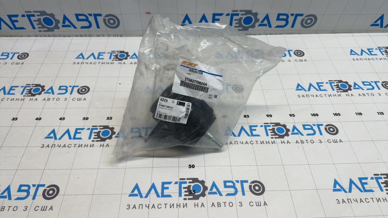 Подушка двигателя левая Dodge Charger 11-23 3.6