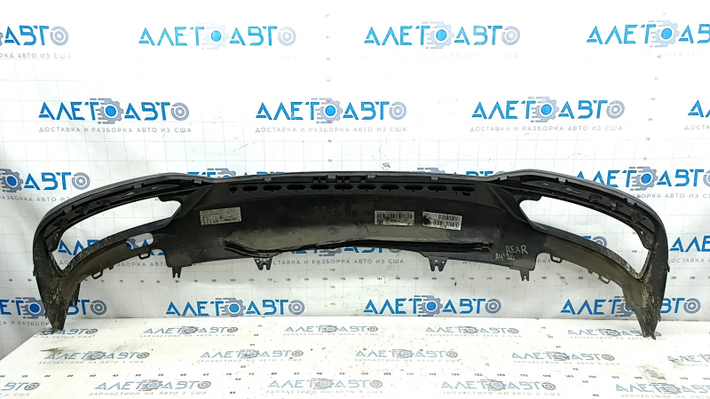 Губа заднего бампера без молдинга Audi A4 B9 20-25 потертости, песок, царапины