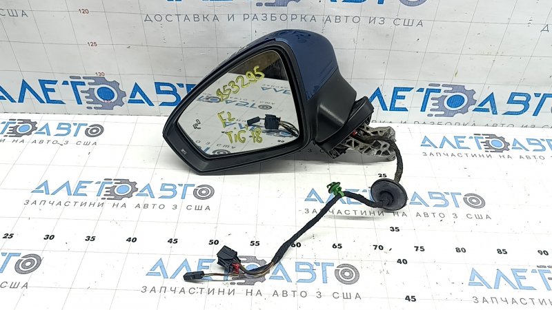 Зеркало боковое левое в сборе VW Tiguan 18-19 6+2 пинов, BSM, поворотник, подогрев, синее, царапины