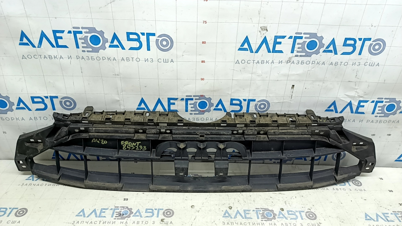 Каркас решетки радиатора grill Audi A4 B9 20-25 S-line сломано крепление
