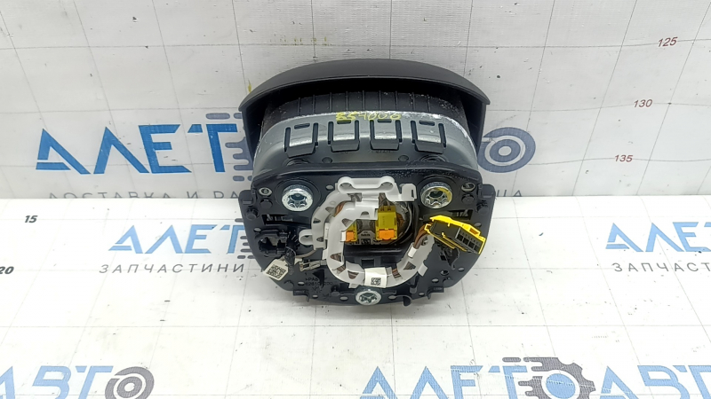 Подушка безопасности airbag в руль водительская Volvo XC90 16-25 черная, царапины