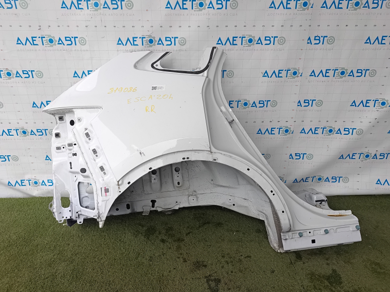 Четверть крыло задняя правая Ford Escape MK4 20-26 отпилена, белая
