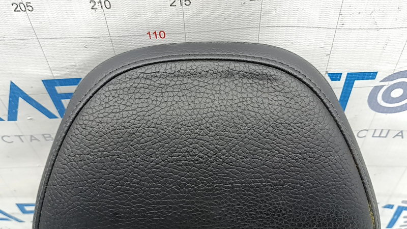 Подголовник передний правый Volvo XC90 16-22 кожа черная, примят