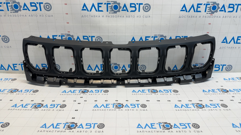 Основание решетки радиатора Jeep Compass 22-26 структура
