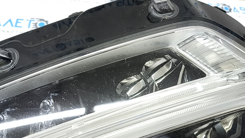 Фара передняя правая в сборе Volvo XC90 16-17 LED, паутинка, под полировку